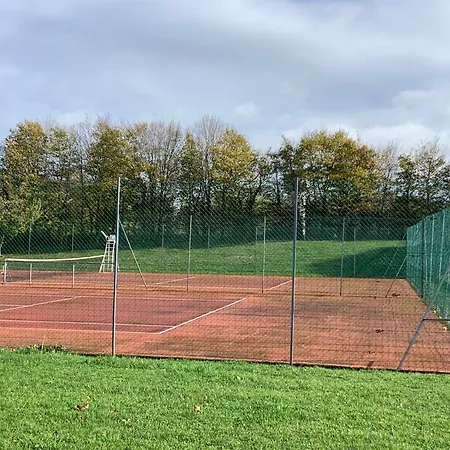 Les Manoirs Du Golf تورجفيل